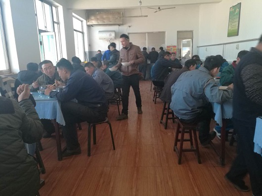 近日山西盛大鋼結(jié)構食堂被吃貨們擠爆啦，到底是何美味？